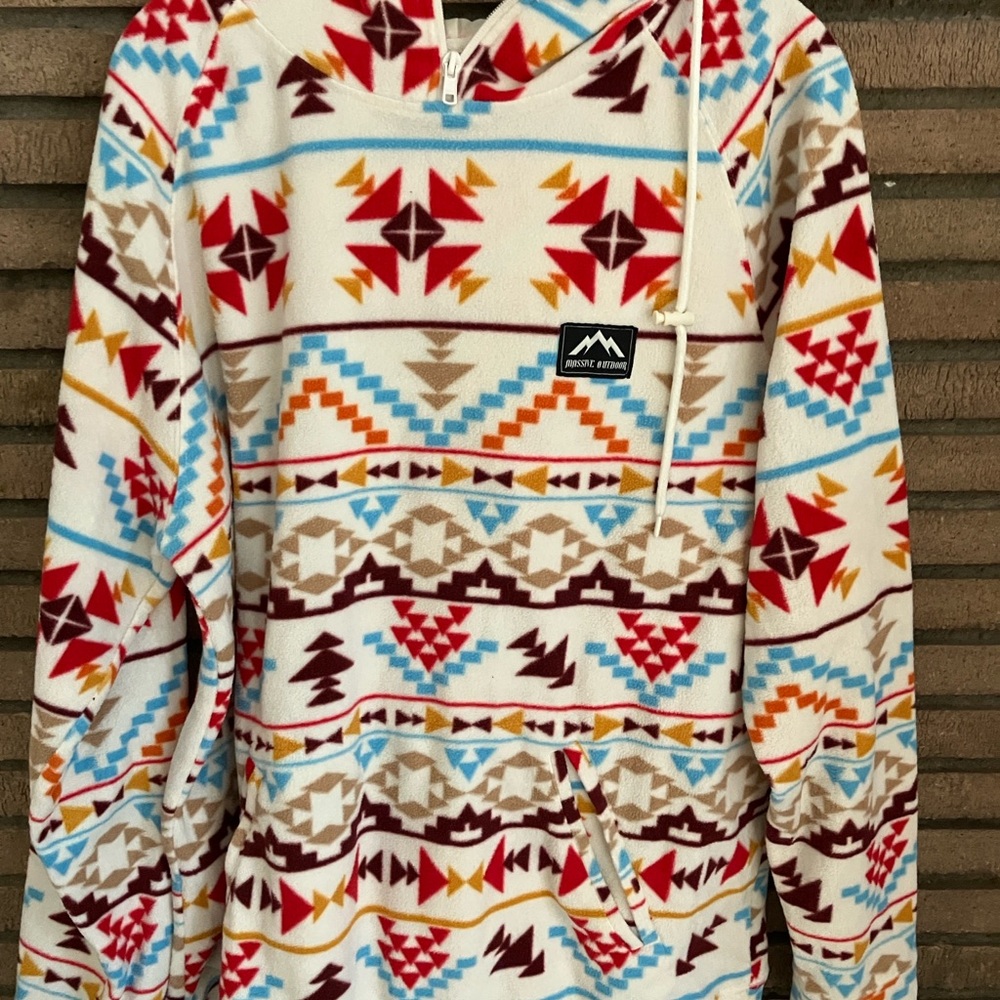Massive Outdoors  Aztec/Southwest Print Fleece Hoodie Pullover XL